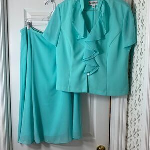Danny and Nicole size 16 two-piece suit pale blue.  Like new!